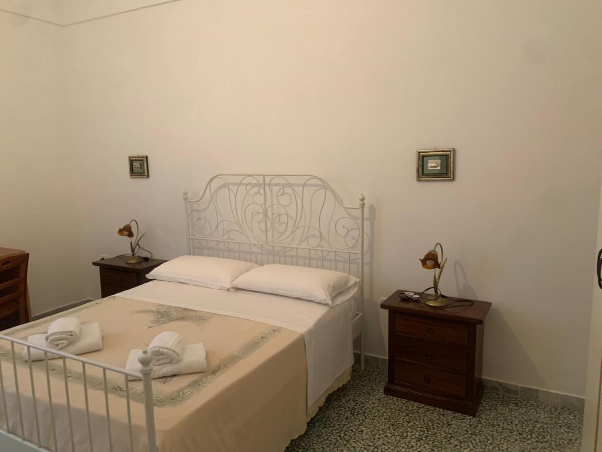 Colombo Apartment E Room Vieste Exterior foto