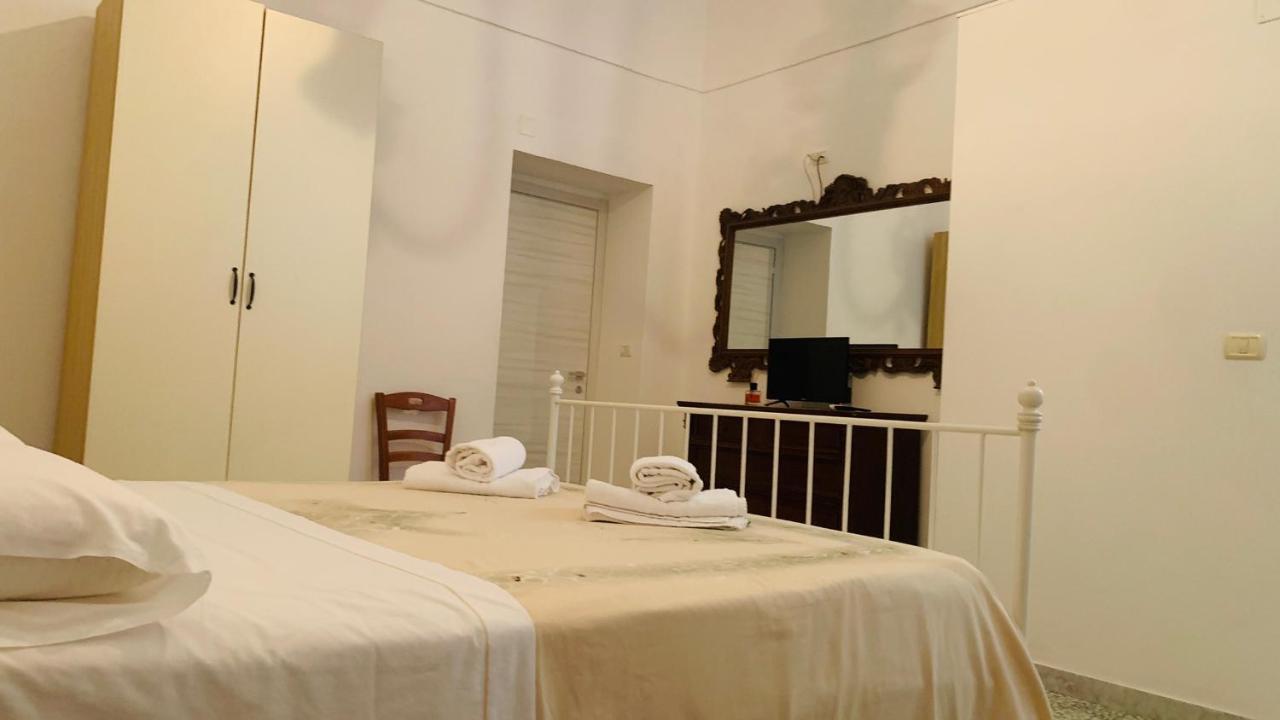 Colombo Apartment E Room Vieste Exterior foto
